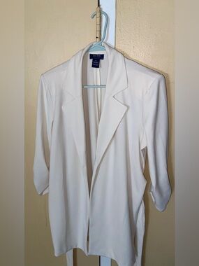 New York & Company Cream Open-Front Draped Blazer- Women’s Petite size L